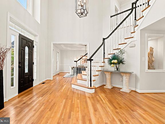 4th image of 9313 Harrisons Farm Way