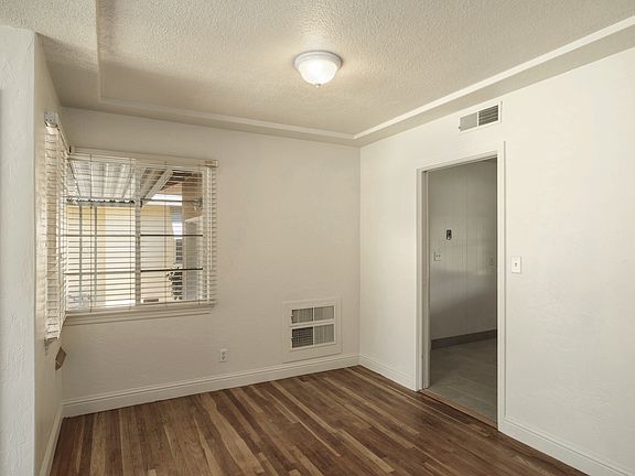 5th image of 228 E Fedora Ave