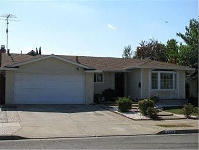 1st image of 2669 Sherlock Dr