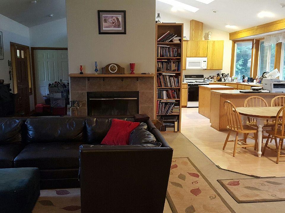 1st image of 15223 32nd Ave NW
