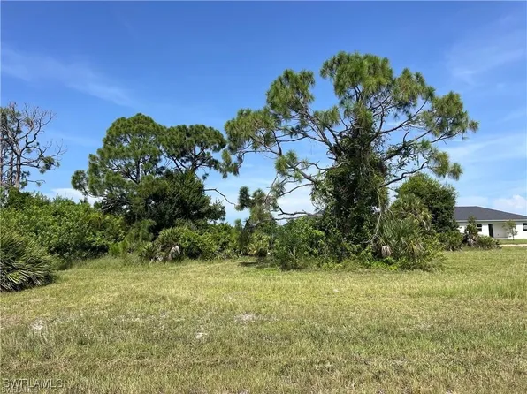 2030 El Dorado Blvd N, Cape Coral, FL 33993