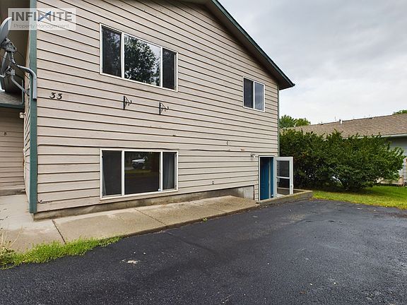 2nd image of 33 Arrowwood Dr Unit C
