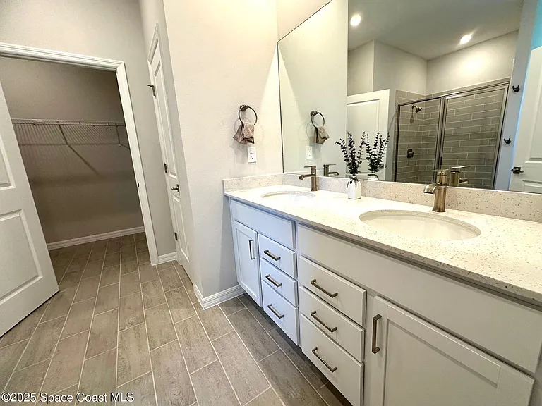 1326 Seeley Cir NW — Photo 24