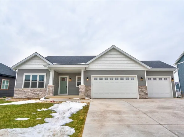 2579 Notre Dame Dr, Fitchburg, WI 53711