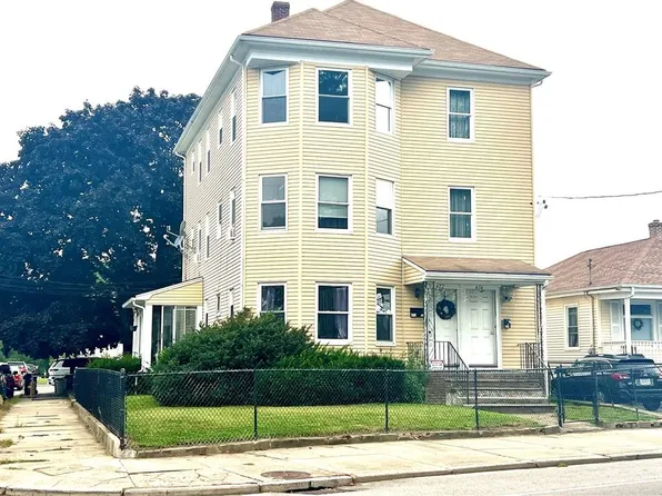 472-474 Power Rd, Pawtucket, RI 02860