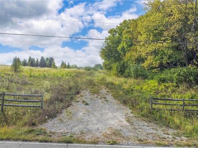 230 S La Frenz Rd, Liberty, MO, 64068