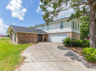 5817 Oleander St, Port Arthur, TX 77640