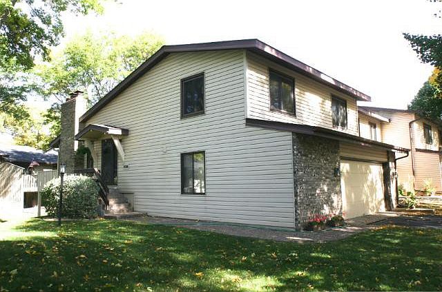 1st image of 5565 Hyland Courts Dr