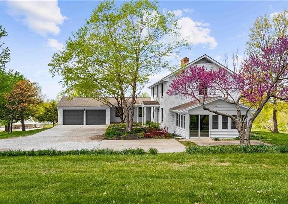 1002 E Hubach Hill Rd, Raymore, MO 64083 MLS 2432181 Zillow