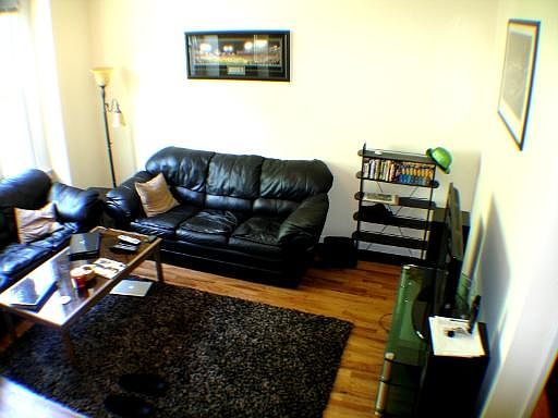 4th image of 1507 W Wellington Ave #Fb2