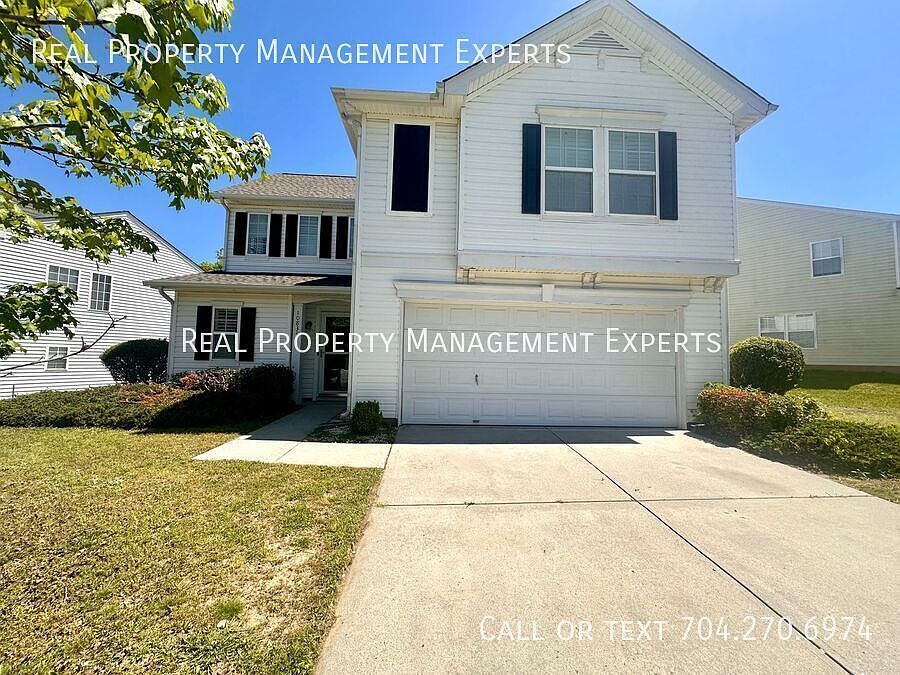 1st image of 10834 Glenluce Ave