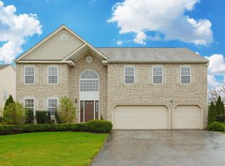 231 Cavanaugh Dr, Commercial Point, OH 43116