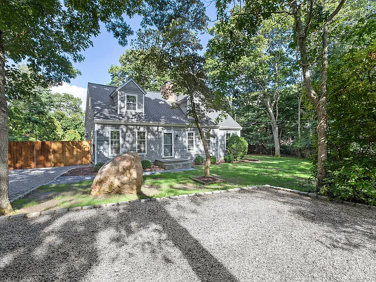65 Cosdrew Ln — Photo 3