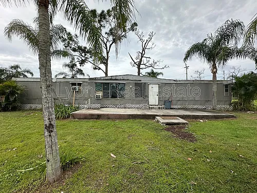 8086 Heck Dr Photo 1