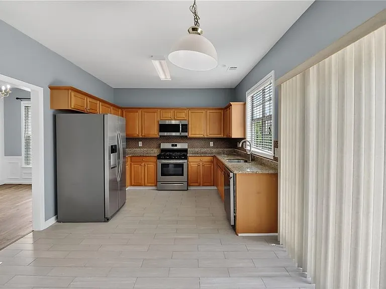 615 Melilot Ln — Photo 11