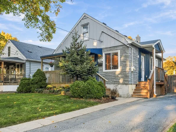794 Strand St, London, ON N5Y 1T3