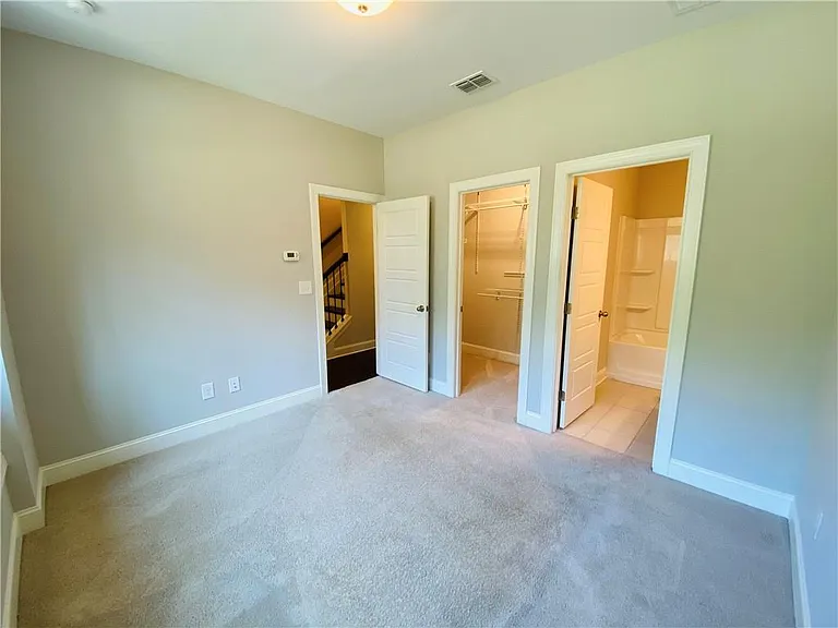 1815 Hislop Ln #8 — Photo 32