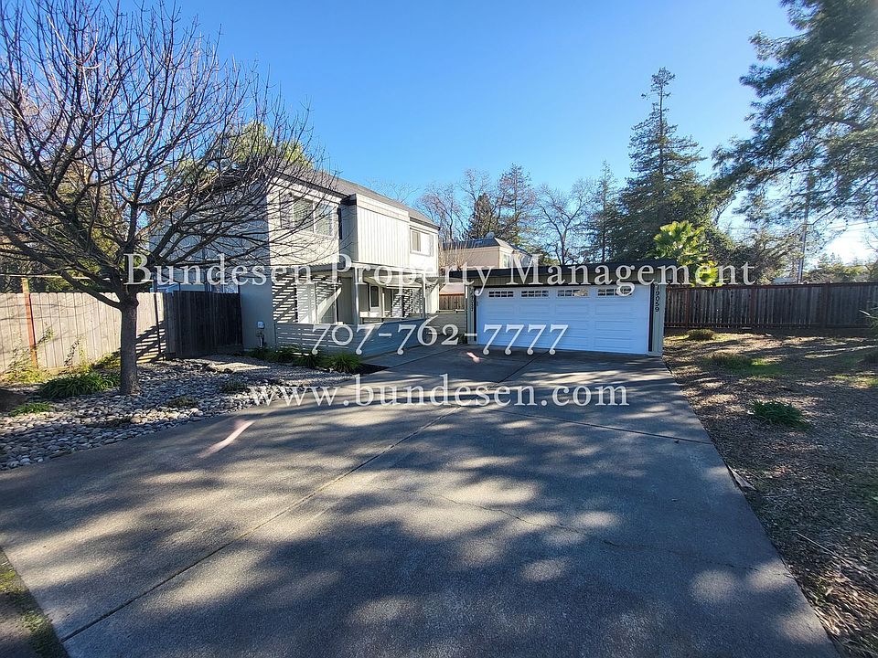 1st image of 19057 Linden St