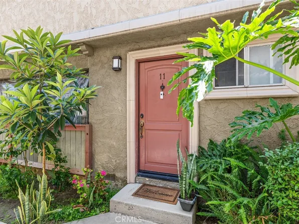 20146 Cohasset St Unit 11, Winnetka, CA 91306
