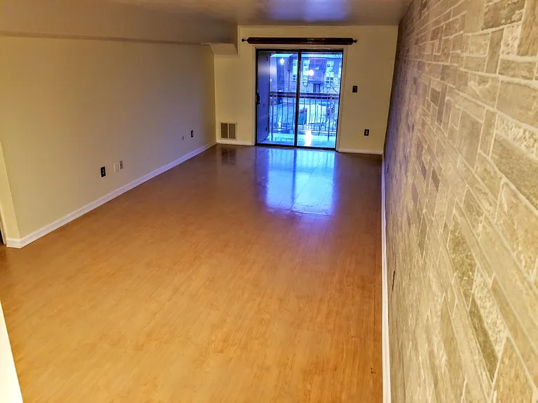 1719 Raspberry Ct — Photo 5