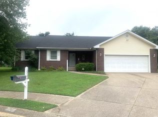 10744 Willow Creek Rd, Newburgh, IN 47630