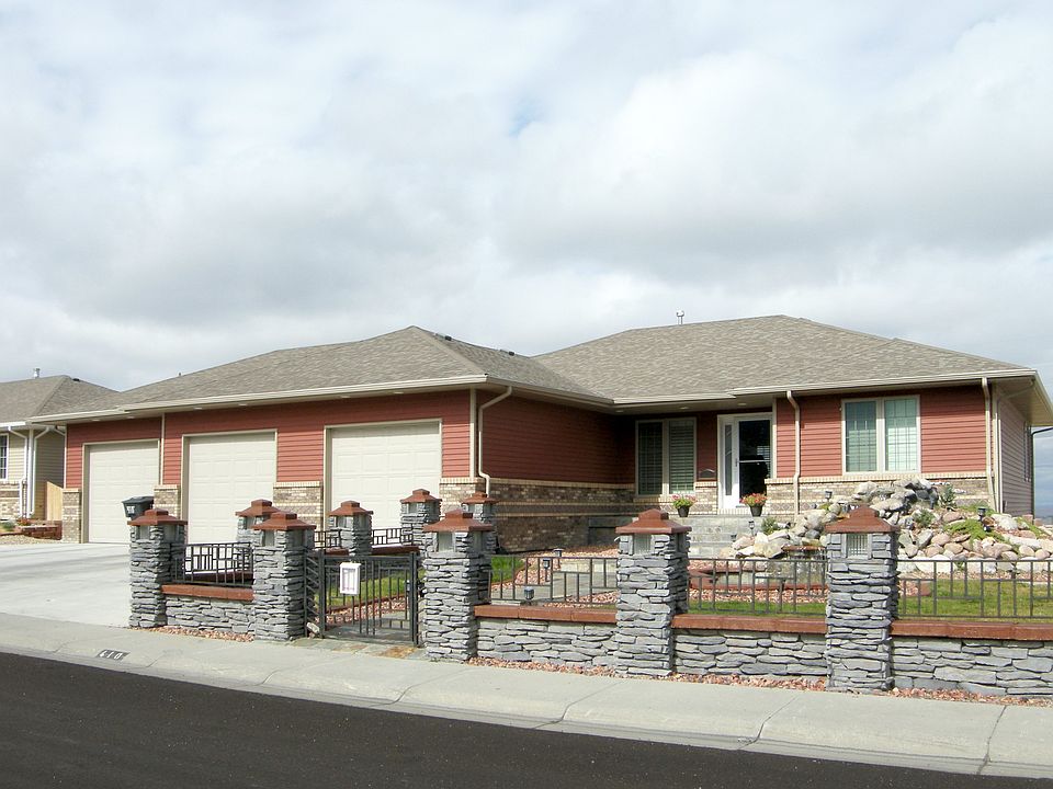 Front View of Home