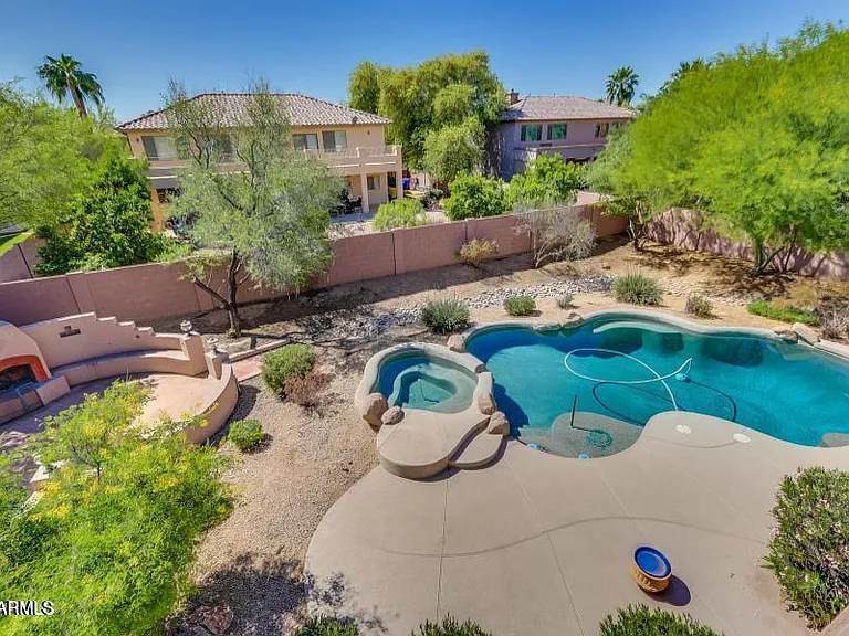 1705 E Coconino Dr — Photo 34
