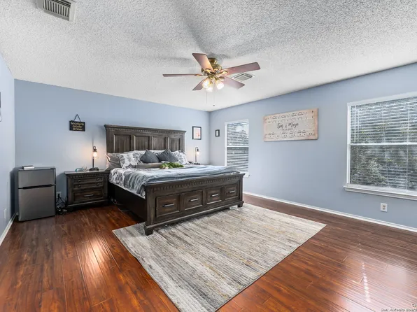 9026 Limestone Hill, San Antonio, TX 78254