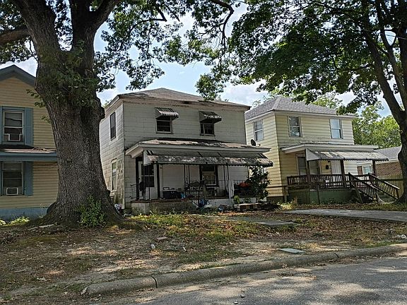 3rd image of 304 Monroe St #B