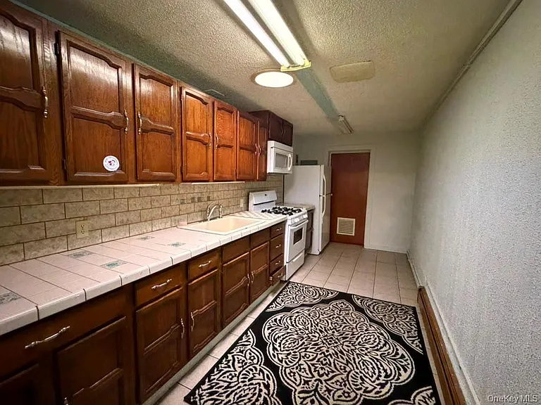 35 Milburn Rd #5 — Photo 8