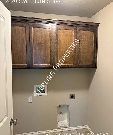 2420 SW 136th St — Photo 36