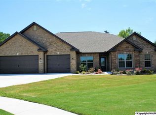 3805 Kedleston Cv, Decatur, AL 35603