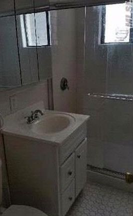 3rd image of 5 New York Ave APT A
