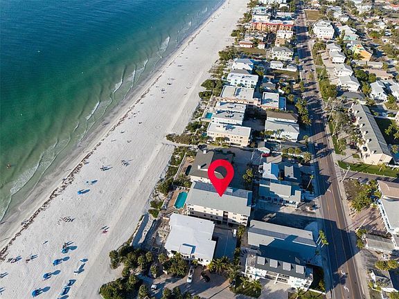 4th image of 1802 Gulf Blvd APT 12