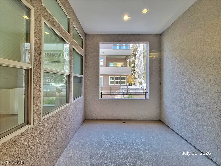 643 Fortis Creek St — Photo 9