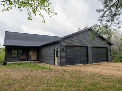 3195 1st Lane, Oxford, WI, 53952