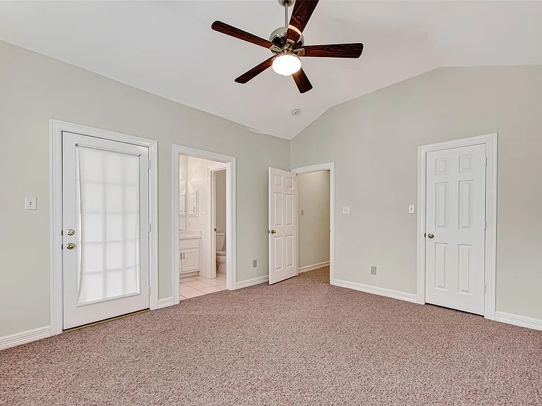 3619 W Clay St — Photo 15