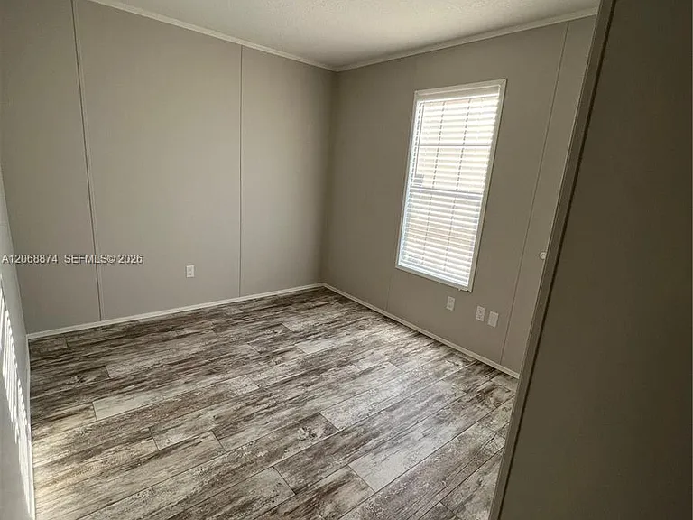 22992 Tradewind Rd #H — Photo 7