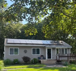 323 Doctors Path, Riverhead, NY, 11901