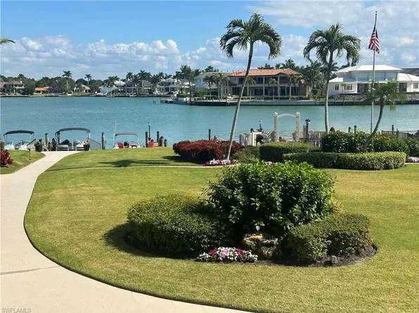 3200 Gulf Shore BLVD N #107, NAPLES, FL 34103