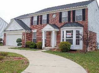 45134 Greenbriar Dr, Belleville, MI 48111