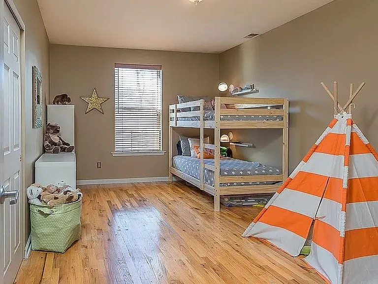 510 Monroe St #202 — Photo 6