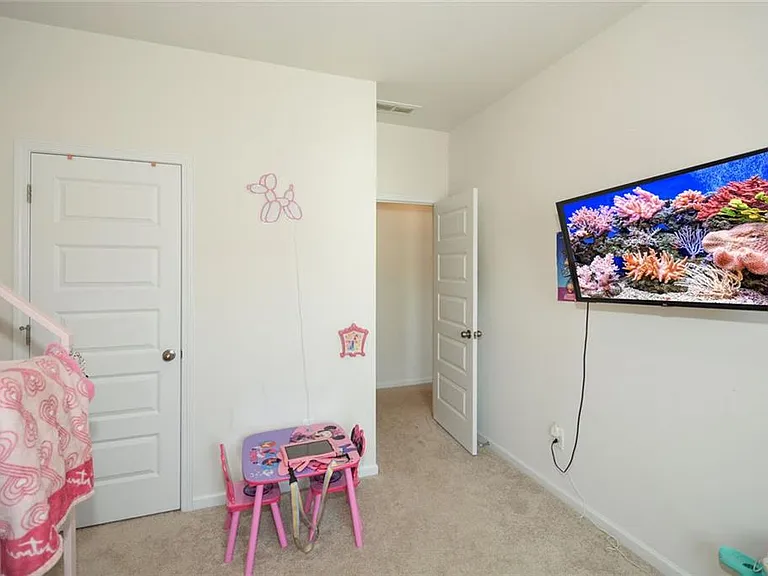 2610 Ravencliff Dr — Photo 26