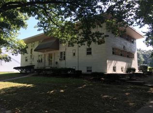 305 W Park St, Urbana, IL 61801