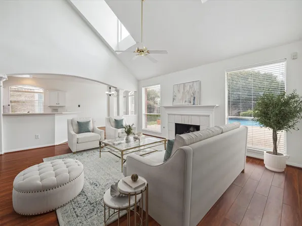 18518 Autumn Park Dr, Houston, TX 77084