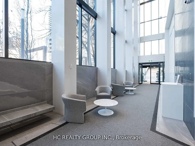 3 Gloucester St #713 — Photo 3
