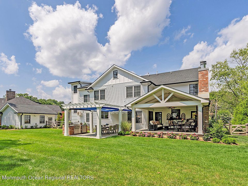 61 Winding Way, Little Silver, NJ 07739 Zillow