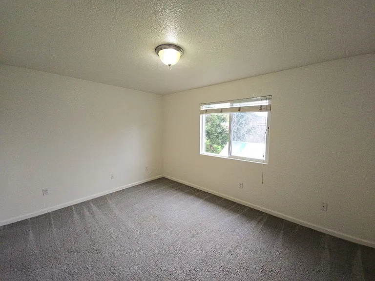 2201 Garland St — Photo 8