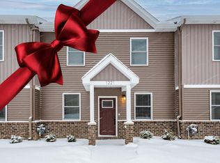 1221 W Saginaw St, Lansing, MI 48915