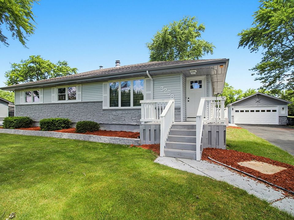 1st image of 3258 204th St